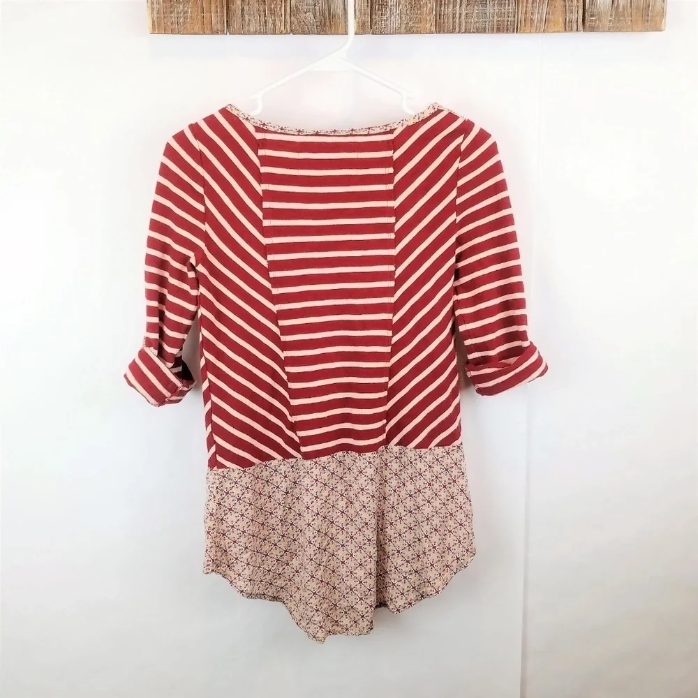 Postmark Anthropologie Fairley Tunic Red Striped Floral Hem Roll Tab Sleeve Top